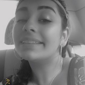 Meet your Posher, Rosa